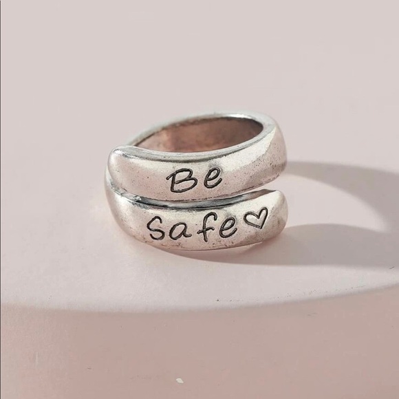 Silver “Be Safe” Wrap Quote Ring - Picture 3 of 8
